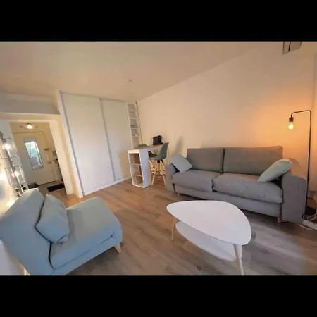 Apartment Port De L'etoile Marine Hyeres